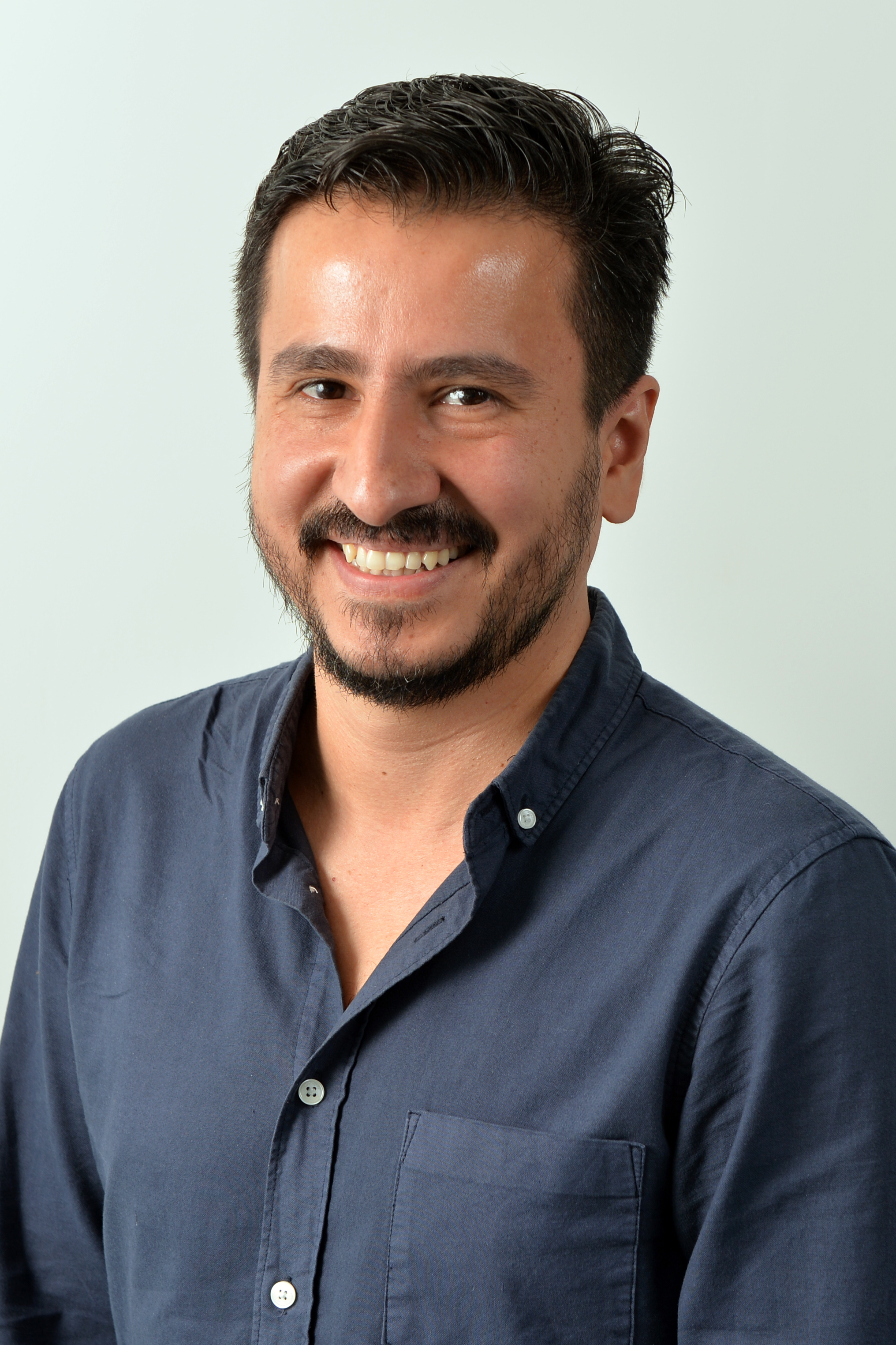 Dr Tanai